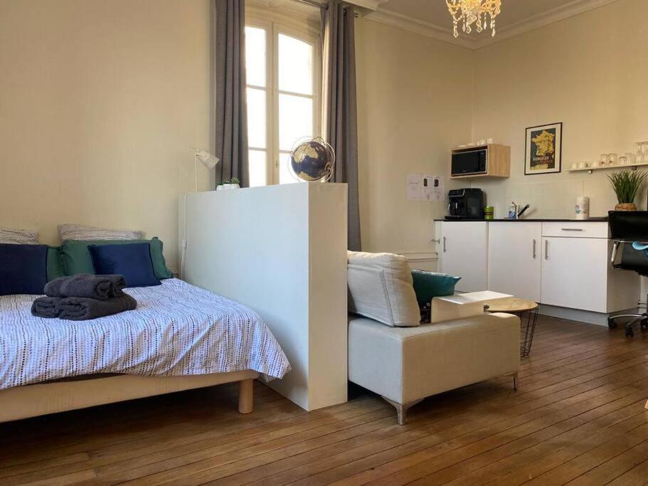 Ferienwohnung #Le Maitre Du Navire - Grand Studio - Hyper Centre Brive-la-Gaillarde Exterior foto