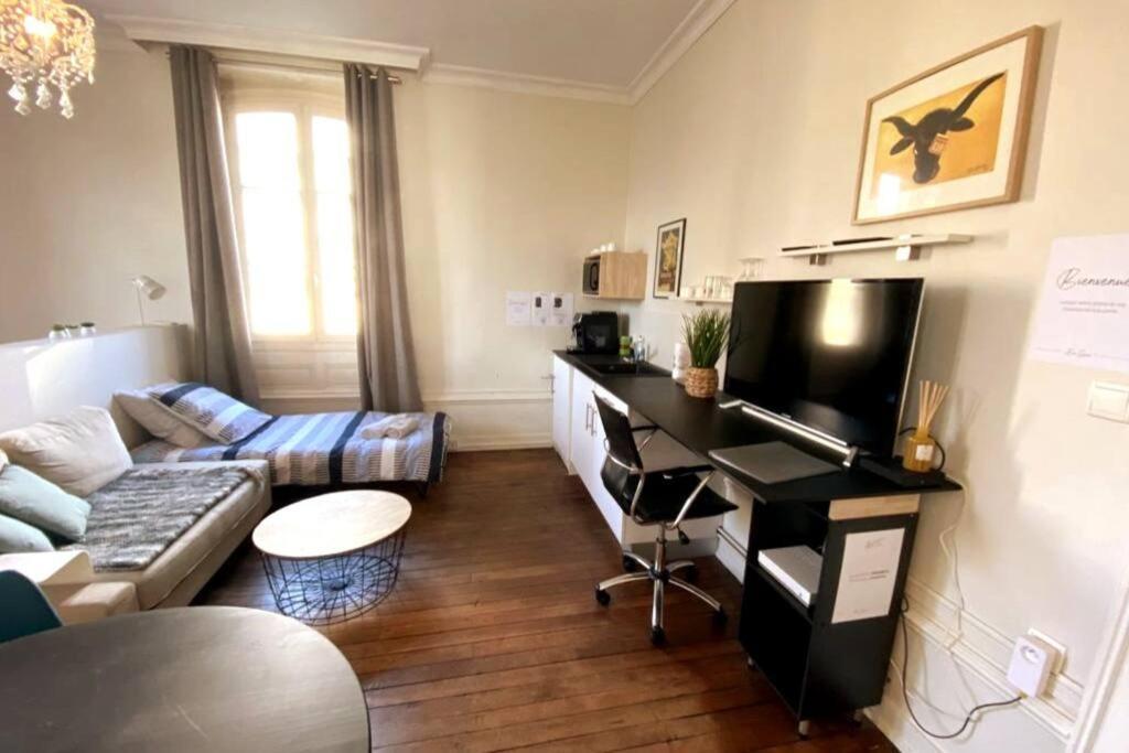 Ferienwohnung #Le Maitre Du Navire - Grand Studio - Hyper Centre Brive-la-Gaillarde Exterior foto